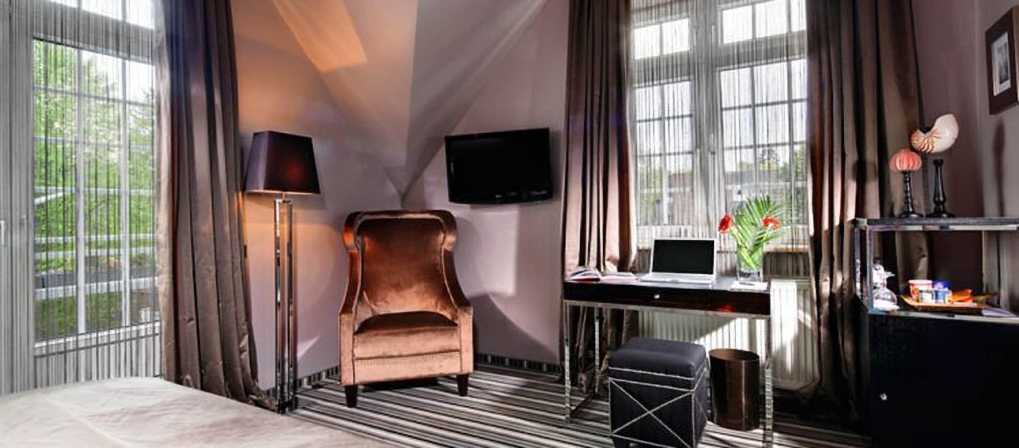 Boutique Hotel Poppenbuetteler Hof Amburgo Esterno foto