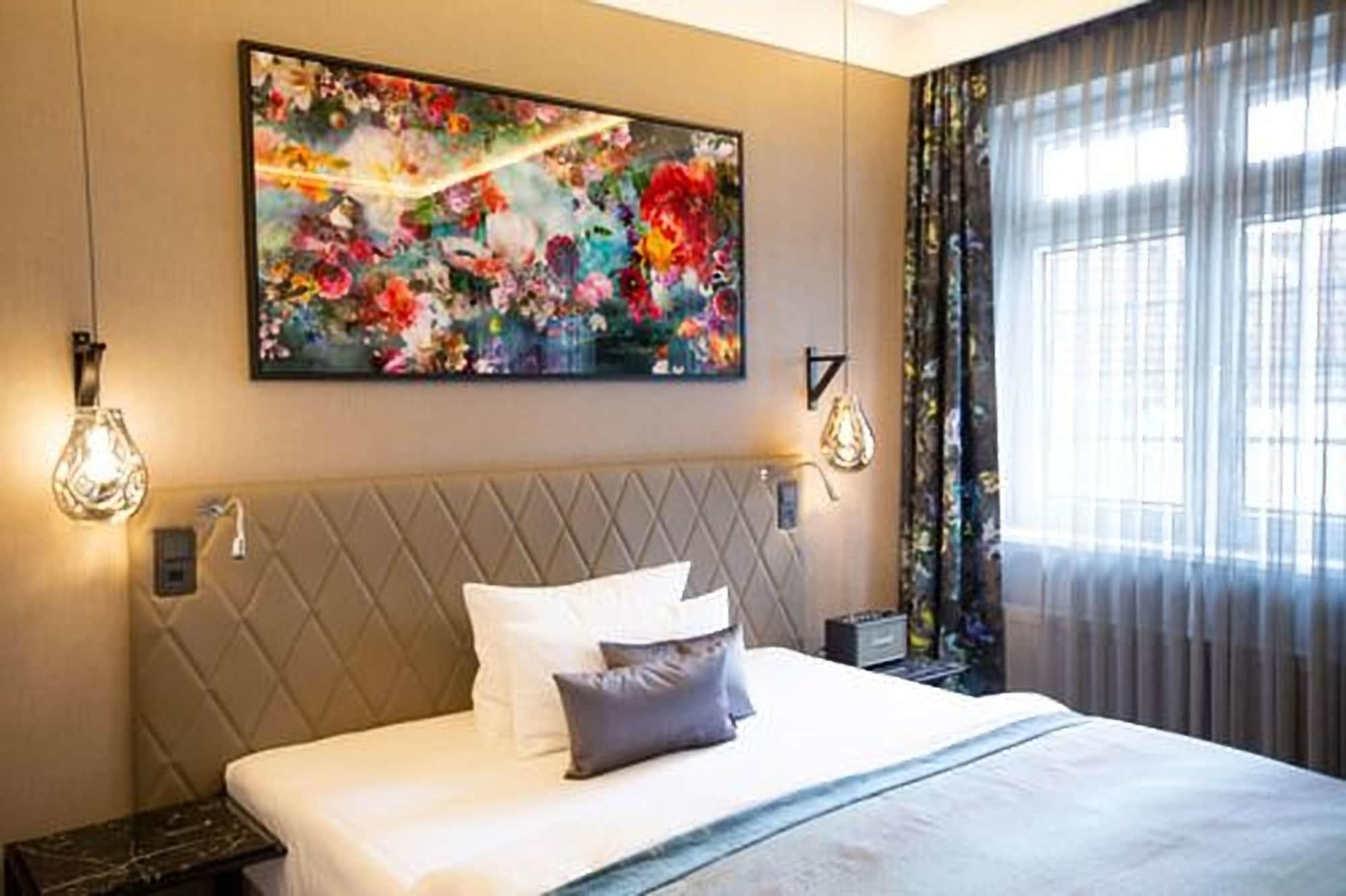 Boutique Hotel Poppenbuetteler Hof Amburgo Esterno foto