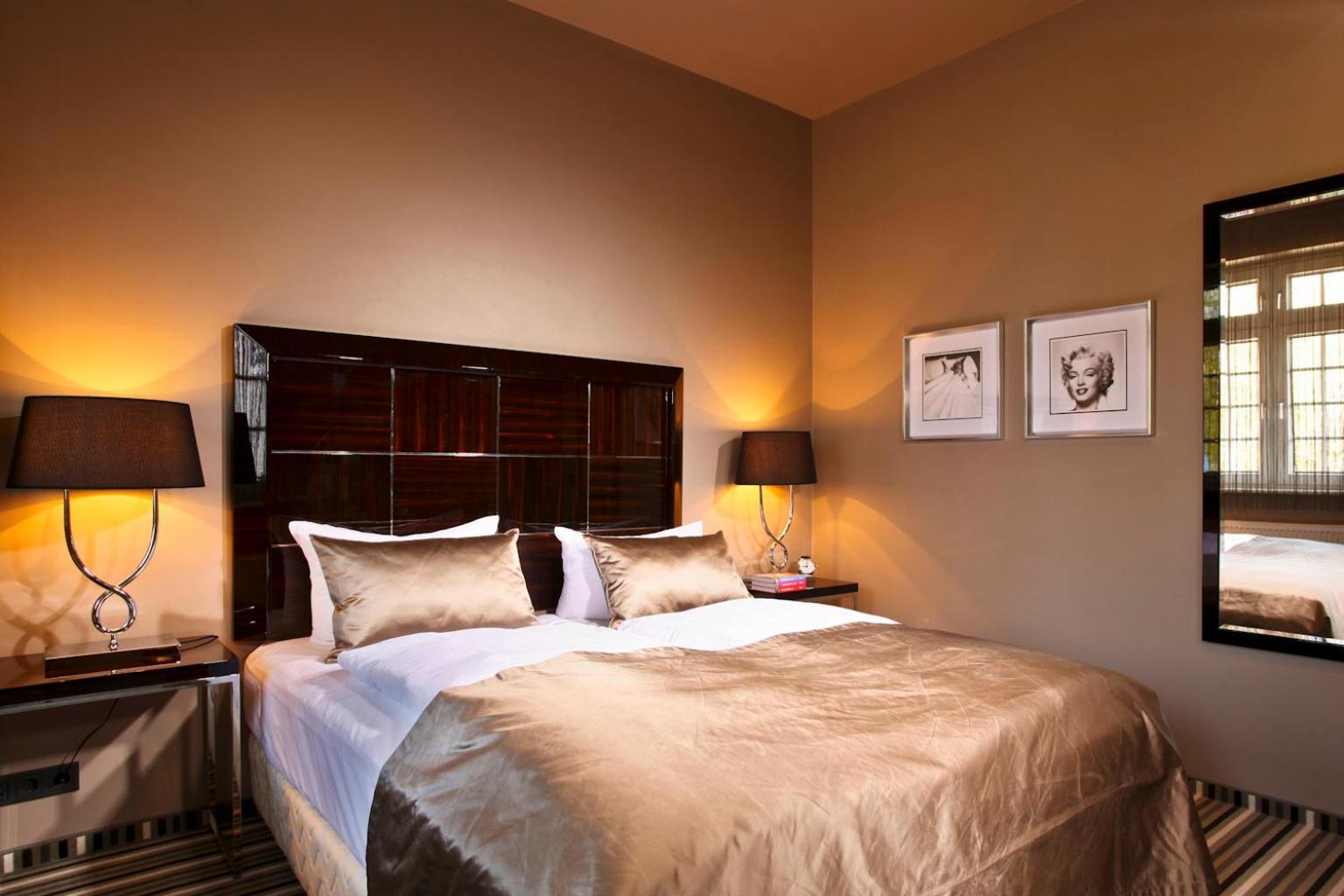 Boutique Hotel Poppenbuetteler Hof Amburgo Esterno foto