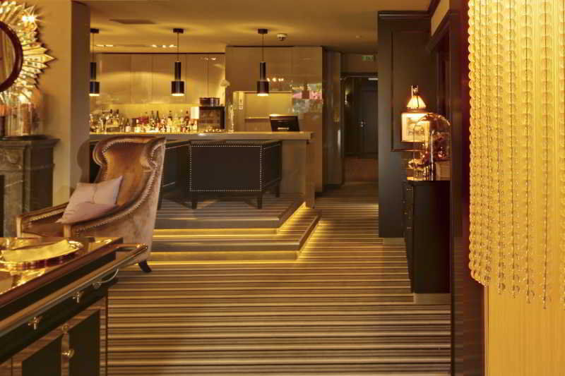 Boutique Hotel Poppenbuetteler Hof Amburgo Esterno foto