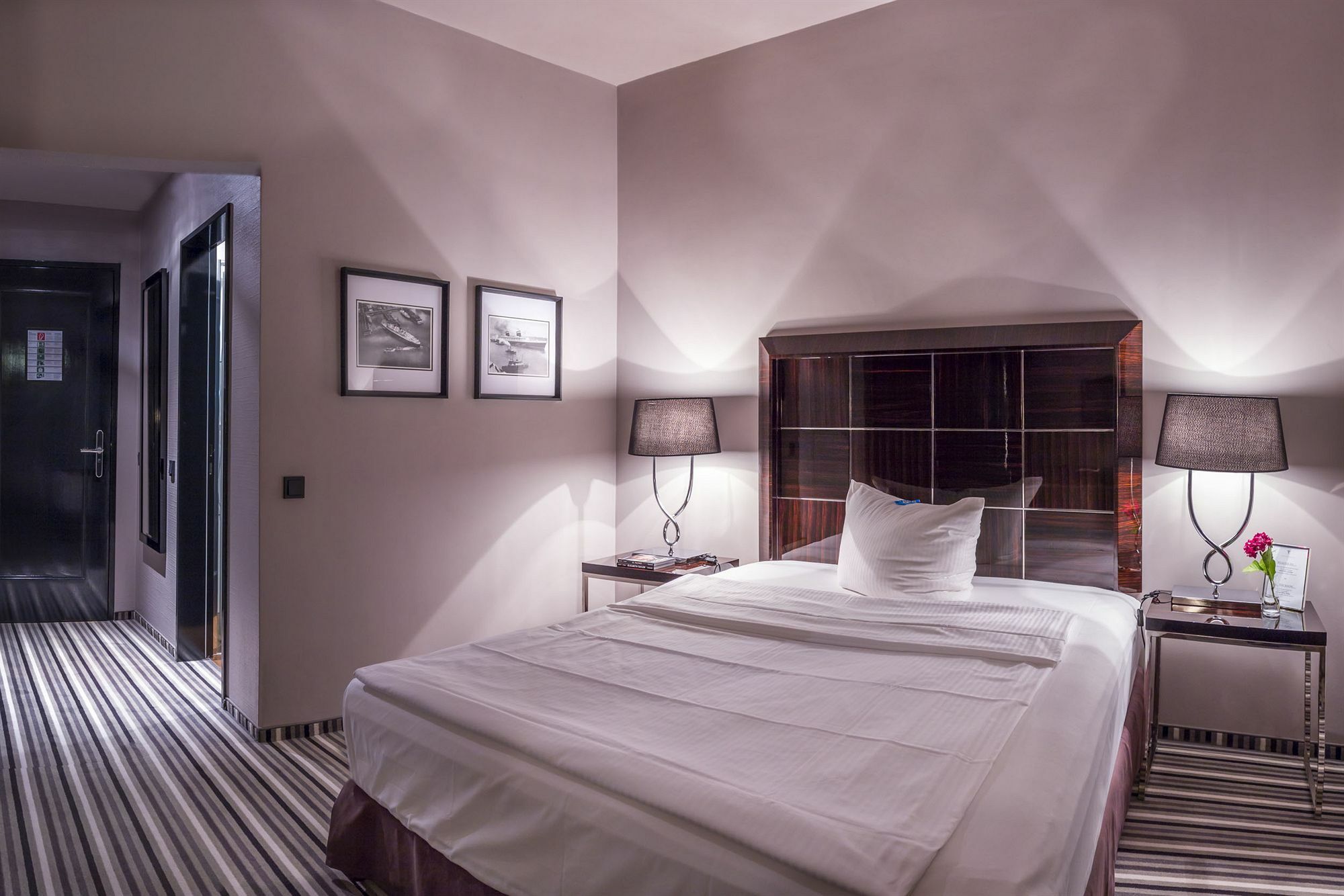 Boutique Hotel Poppenbuetteler Hof Amburgo Esterno foto